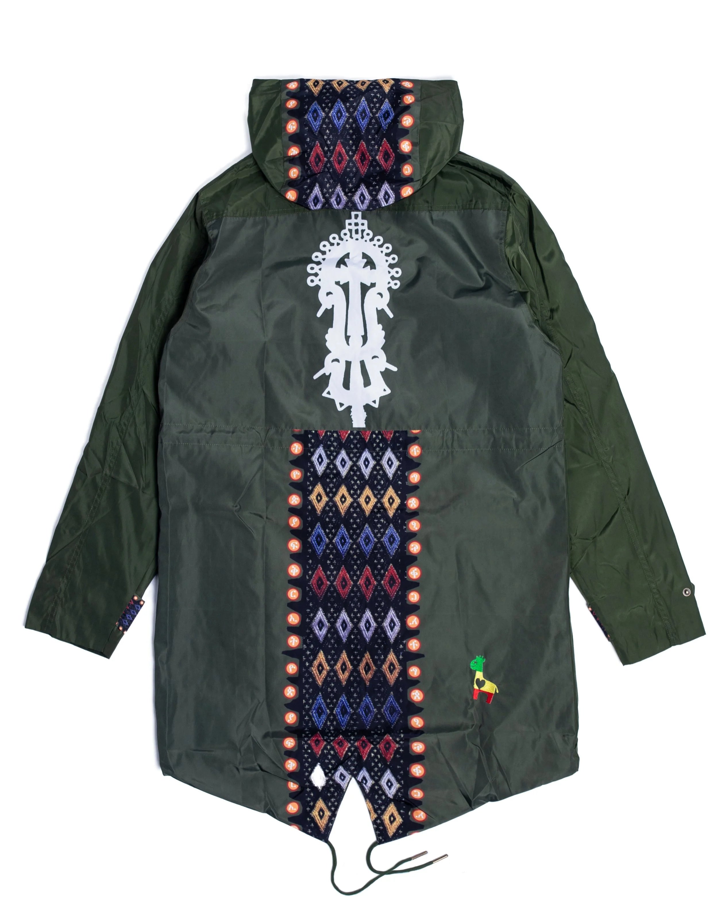 Back view of YEMESKEL parka showing adjustable cuffs and waterproof construction in earth tones